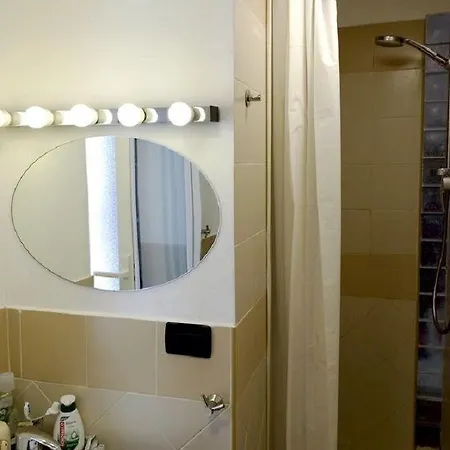 Apartment Ilsoleresort Genoa